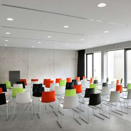 Modern multifunctional meeting room