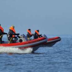 Teambuilding Wavekarting explore 2p par bateau à Cadzand