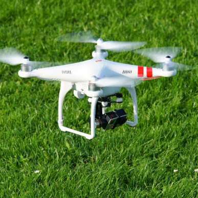 Teambuilding Linitiation au drone à Op uw locatie